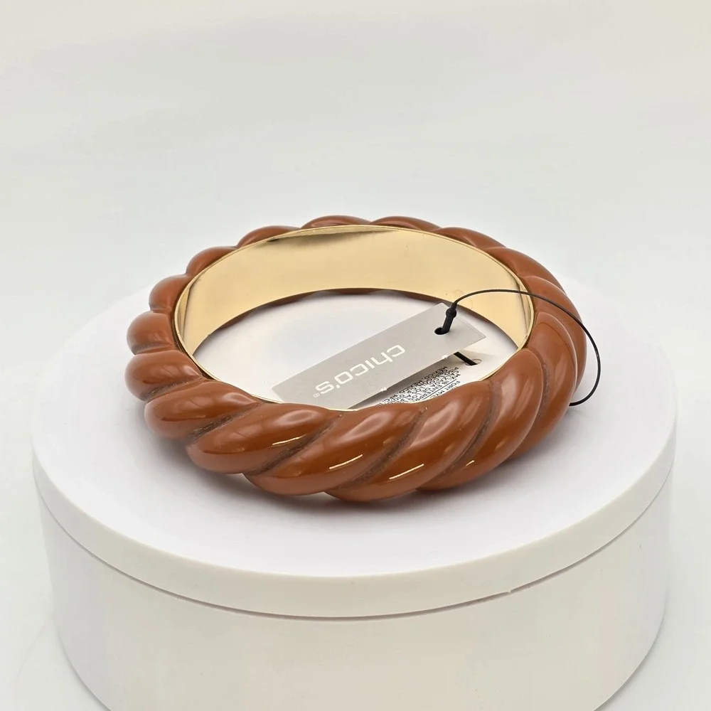 New! CHICO'S‎ Bria Terracotta Bracelet Resin Acrylic Bangle Gold Tone New W Tags